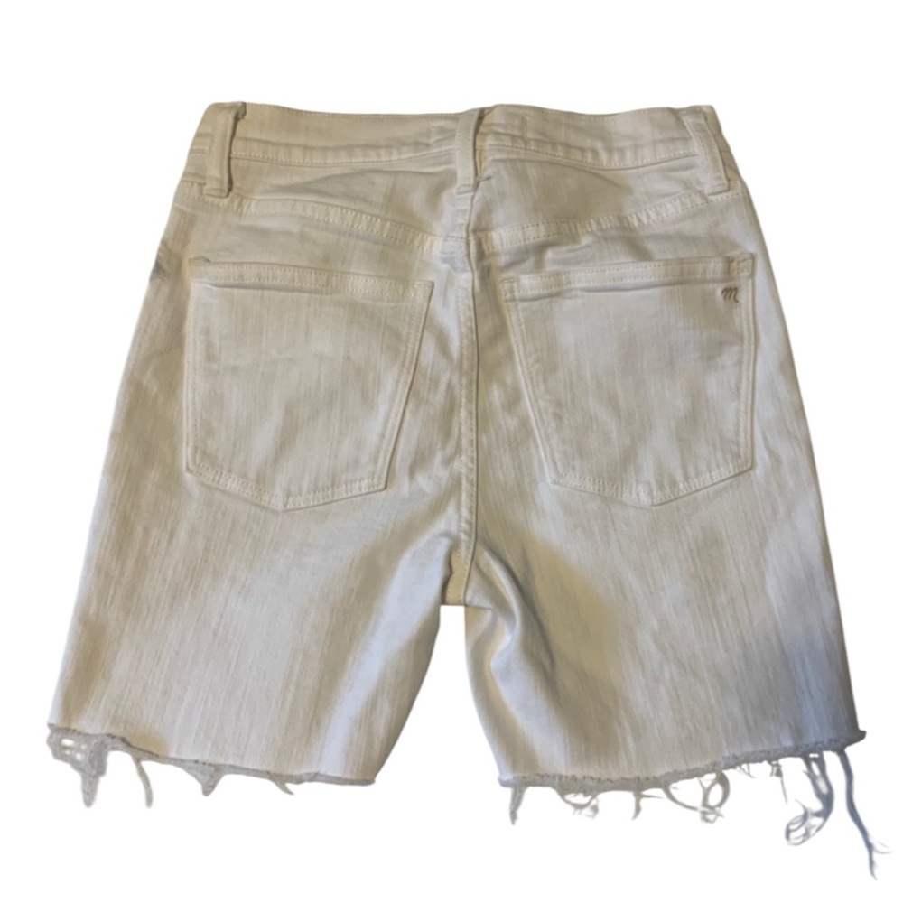 MADEWELL High-Rise Skinny Denim Shorts in White Size 30T (TALL) - Picture 6 of 12